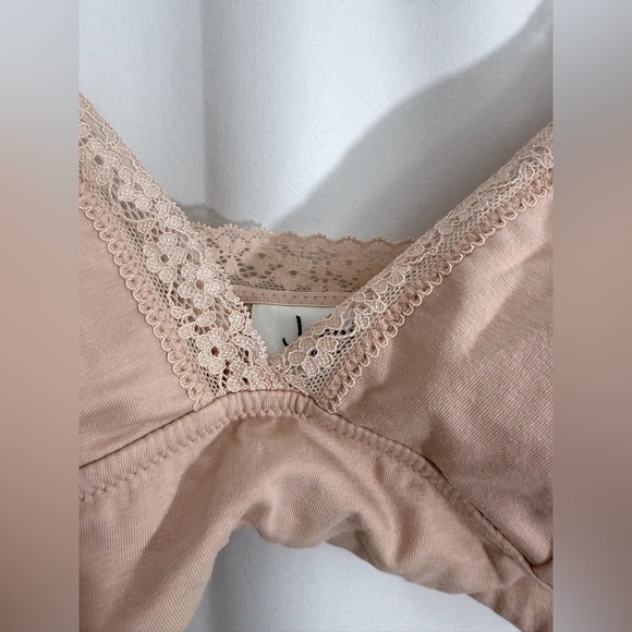 NWT Jenni On Repeat Wide Band T-Shirt Bralette With Lace Trim In Beige Size Med - Picture 3 of 8